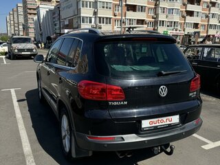 2012 Volkswagen Tiguan I Рестайлинг, чёрный, 1500000 рублей, вид 3
