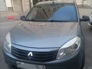 2010 Renault Sandero I, серебристый, 530000 рублей, вид 1