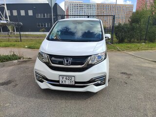 2017 Honda Stepwgn Spada V, белый, 1590000 рублей, вид 3
