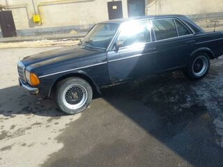 1984 Mercedes-Benz W123 200, синий, 220000 рублей, вид 5