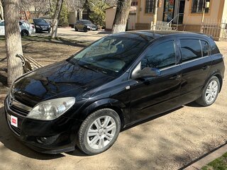 2009 Opel Astra H Рестайлинг, чёрный, 550000 рублей, вид 2