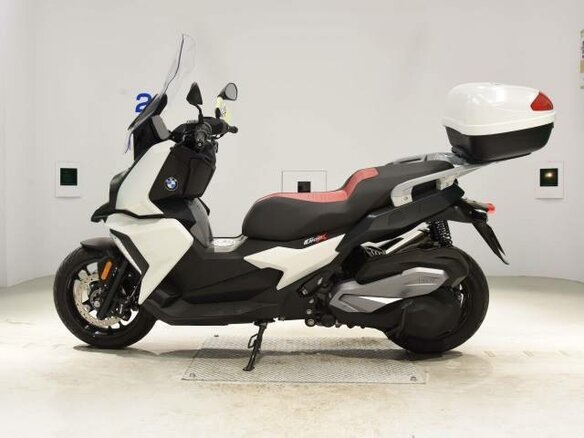 2018 BMW C 400 X, белый, 640000 рублей - вид 8