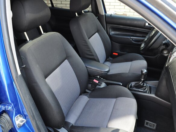 1998 Volkswagen Golf IV, синий, 440000 рублей - вид 15
