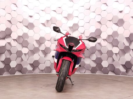 2021 Honda CBR 600RR, красный, 1329000 рублей, вид 5