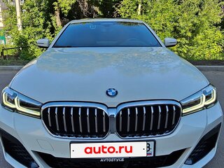 2022 BMW 5 серии 520i VII (G30/G31/G38) Рестайлинг, белый, 4600000 рублей, вид 3