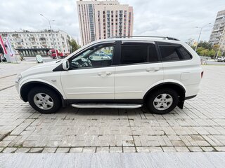 2013 SsangYong Kyron 6-speed I Рестайлинг, белый, 800000 рублей, вид 4