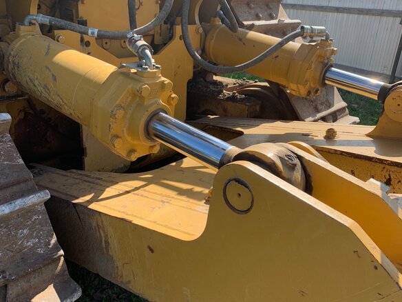 2014 Caterpillar D9, золотистый - вид 10