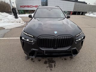 2023 BMW X7 40i I (G07) Рестайлинг, чёрный, 12550000 рублей, вид 2
