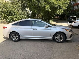 2017 Hyundai Sonata VII (LF), серый, 1400000 рублей, вид 4