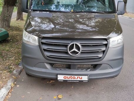 2019 Mercedes-Benz Sprinter, коричневый, 4200000 рублей, вид 1