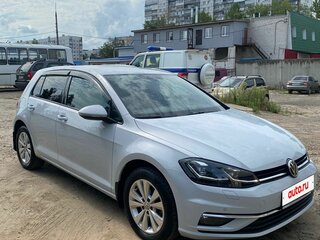 2018 Volkswagen Golf VII Рестайлинг, белый, 2000000 рублей, вид 5