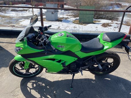 2013 Kawasaki Ninja 300, зелёный, 430000 рублей, вид 2