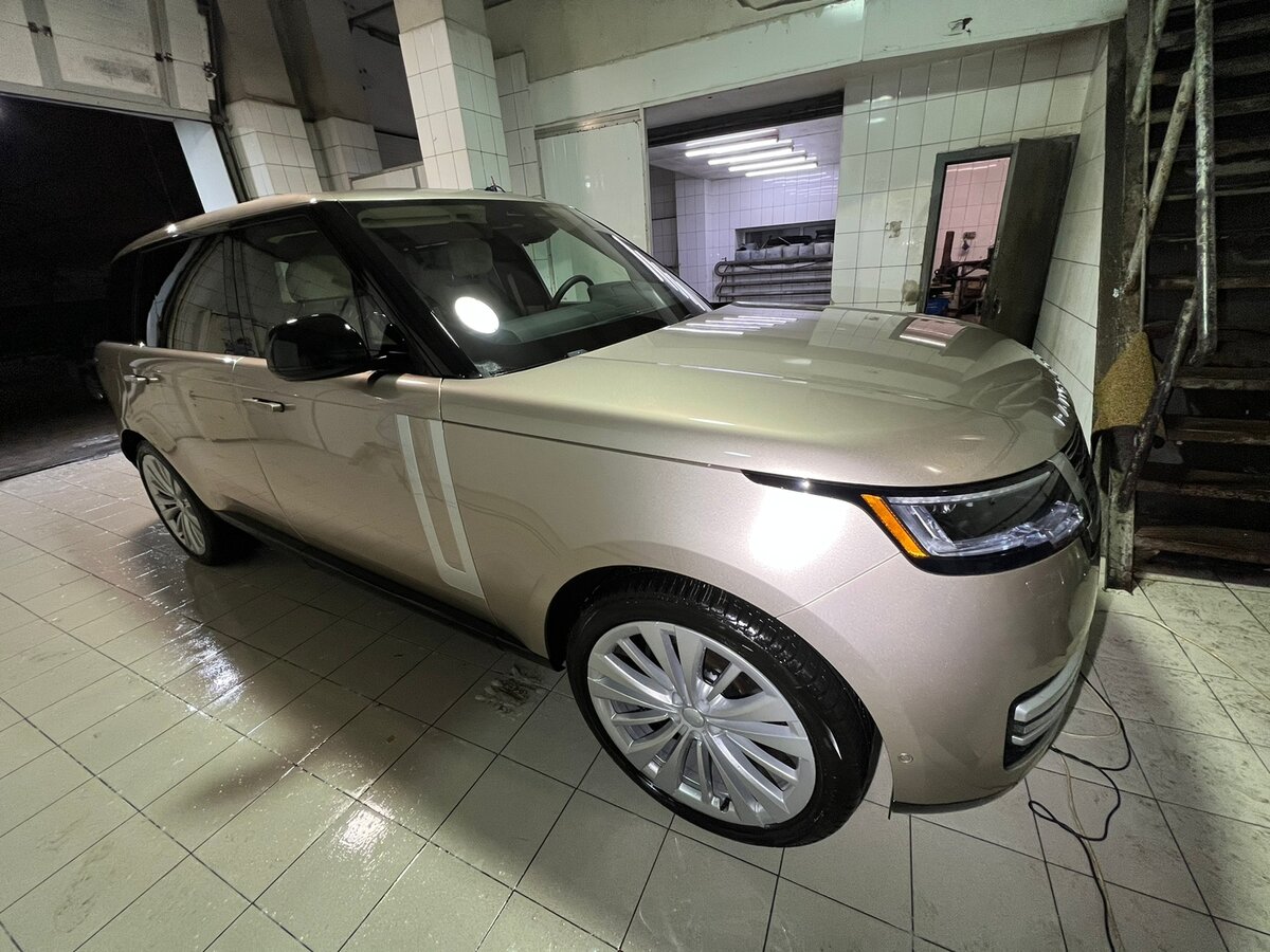 Открыть фотографии: Land Rover Range Rover V