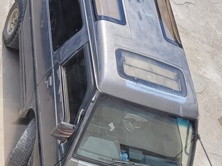 1991 Mitsubishi Delica III, серый, 399000 рублей, вид 2
