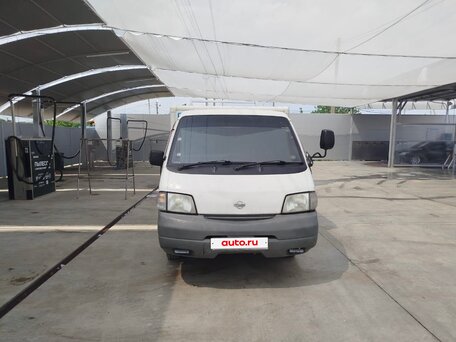 2001 Nissan Vanette, белый, 550000 рублей, вид 1
