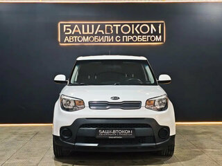 2017 Kia Soul II Рестайлинг, белый, 1390000 рублей, вид 2