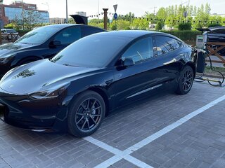 2021 Tesla Model 3 Long Range I, чёрный, 4000000 рублей, вид 4