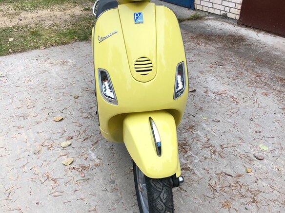 2011 Vespa LX 50, жёлтый - вид 5