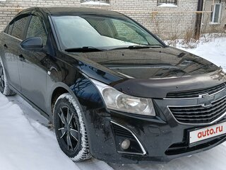 2013 Chevrolet Cruze I Рестайлинг, чёрный, 900000 рублей, вид 1