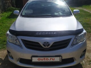2013 Toyota Corolla X (E140, E150) Рестайлинг, серебристый, 1130000 рублей, вид 2