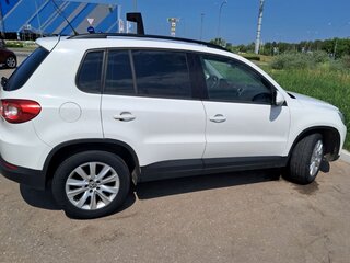 2010 Volkswagen Tiguan I, белый, 870000 рублей, вид 2