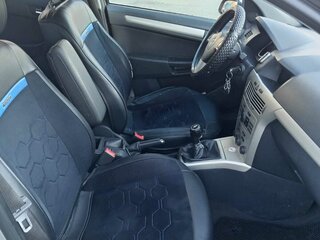 2008 Opel Astra H Рестайлинг, серебристый, 600000 рублей, вид 5