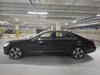 2008 Mercedes-Benz S-Класс 500 V (W221), чёрный, 1600000 рублей, вид 3