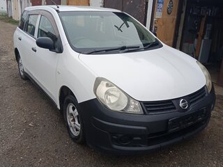 2009 Nissan AD III, белый, 650000 рублей, вид 2