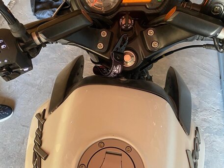2022 Bajaj Pulsar NS 125, белый, 165000 рублей, вид 2