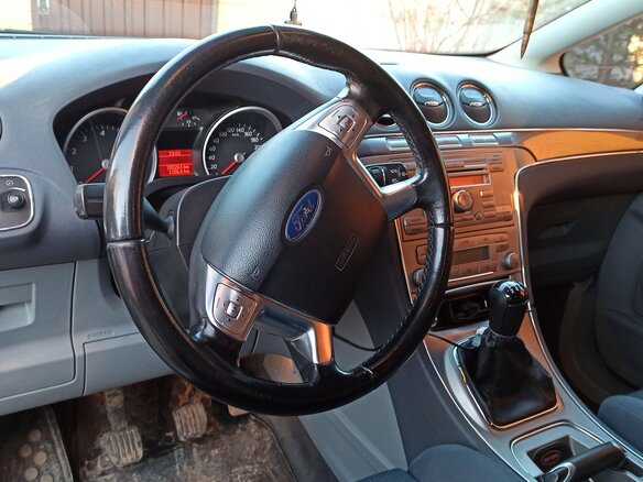 2006 Ford S-MAX I, серебристый - вид 9