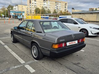 1987 Mercedes-Benz 190 (W201), серебристый, 450000 рублей, вид 2