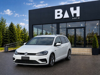 2017 Volkswagen Golf VII, белый, 1290000 рублей, вид 1