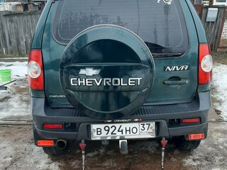 2010 Chevrolet Niva I Рестайлинг, зелёный, 450000 рублей, вид 4