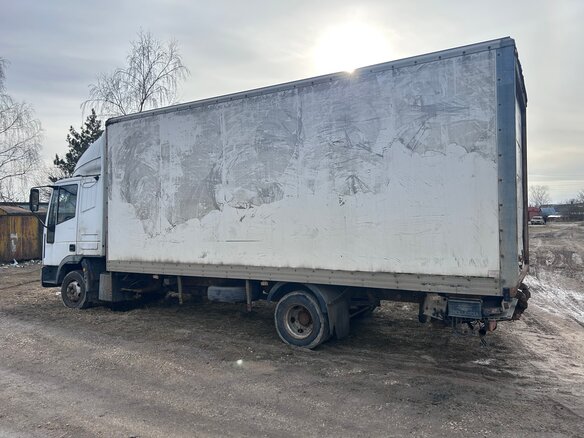 2003 Iveco EuroCargo, белый, 870000 рублей - вид 2
