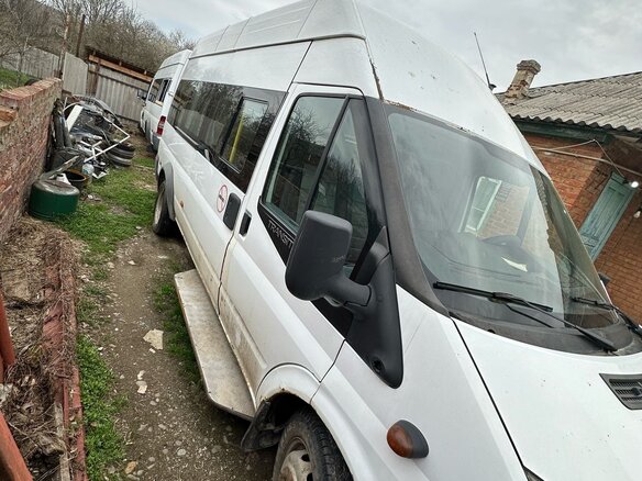 2011 Ford Transit, белый, 550000 рублей - вид 2