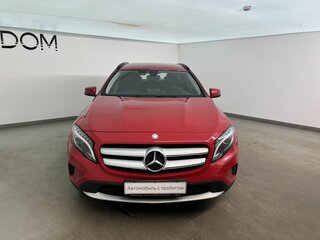 2016 Mercedes-Benz GLA 200 I (X156), красный, 1590000 рублей, вид 3