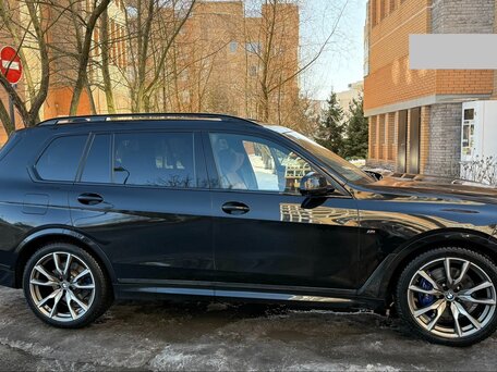2020 BMW X7 M50d I (G07), чёрный, 6500000 рублей, вид 3
