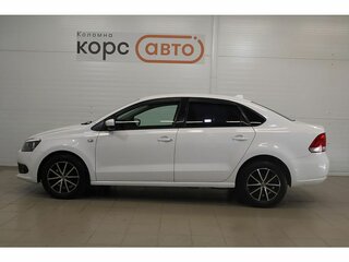 2013 Volkswagen Polo V, белый, 602000 рублей, вид 2