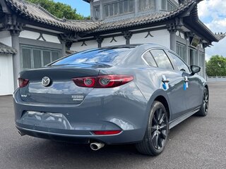 2022 Mazda 3 Axela IV (BP), серый, 2077000 рублей, вид 4