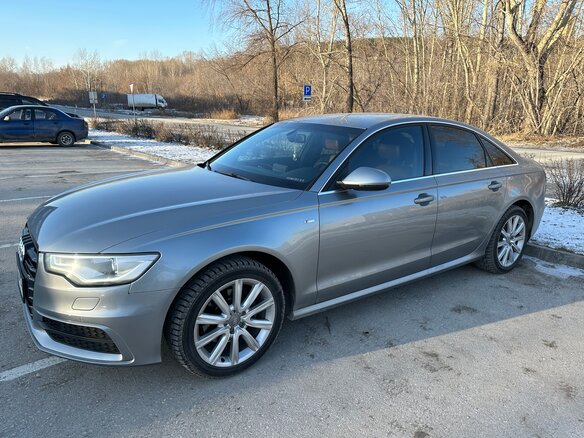 2013 Audi A6 IV (C7), серый, 1600000 рублей