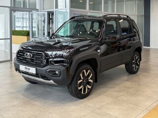 2026 Lada (ВАЗ) Niva Travel I Рестайлинг, чёрный, 1814000 рублей, вид 2