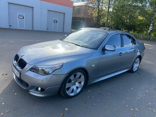 2003 BMW 5 серии 530i V (E60/E61), серый, 1400000 рублей, вид 1