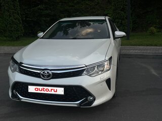 2016 Toyota Camry VII (XV50) Рестайлинг, белый, 2450000 рублей, вид 1