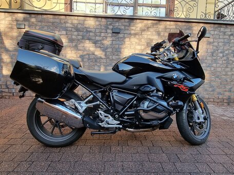 2021 BMW R 1250 RS, чёрный, 1650000 рублей, вид 1