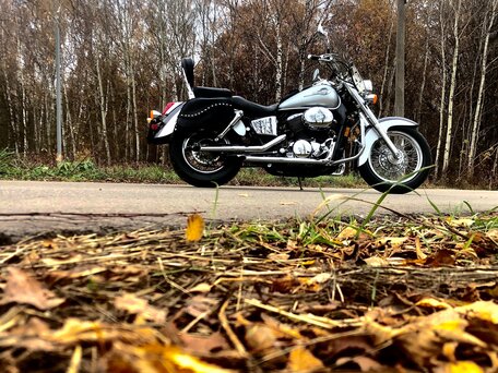 2003 Honda Shadow 750, серебристый, 600000 рублей, вид 4