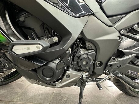 2020 Kawasaki Ninja 1000 SX, чёрный, 1199999 рублей, вид 3
