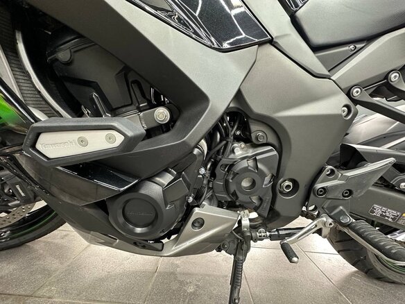 2020 Kawasaki Ninja 1000 SX, чёрный, 1199999 рублей - вид 2