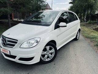 2011 Mercedes-Benz B-Класс 180 I (W245) Рестайлинг, белый, 1250000 рублей, вид 1
