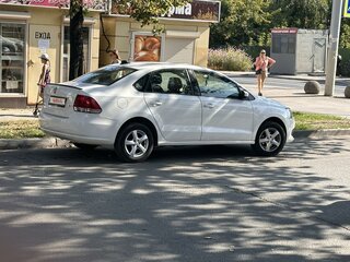 2011 Volkswagen Polo V, белый, 780000 рублей, вид 4