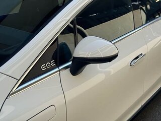 2025 Mercedes-Benz EQE 500, белый, 7230000 рублей, вид 3